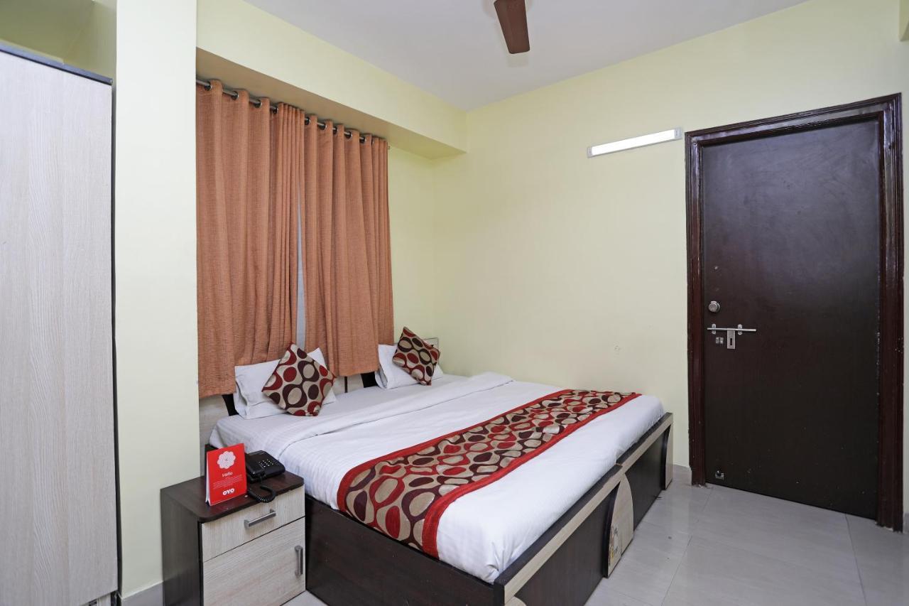 Apartment Oyo 704 Kharadi
