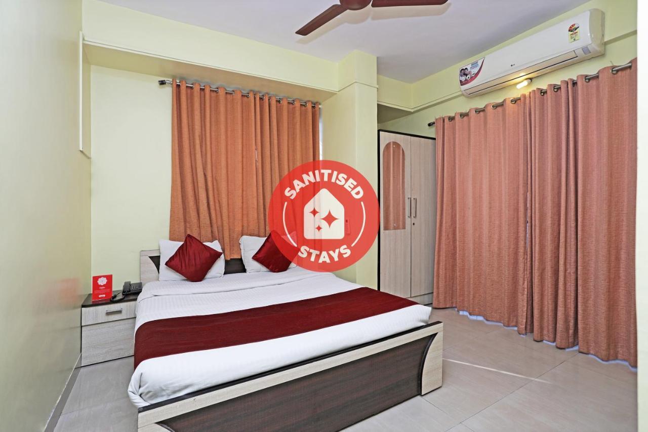 Oyo 704 Kharadi *