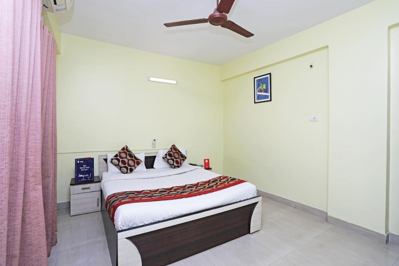 Oyo 704 Kharadi * Pune
