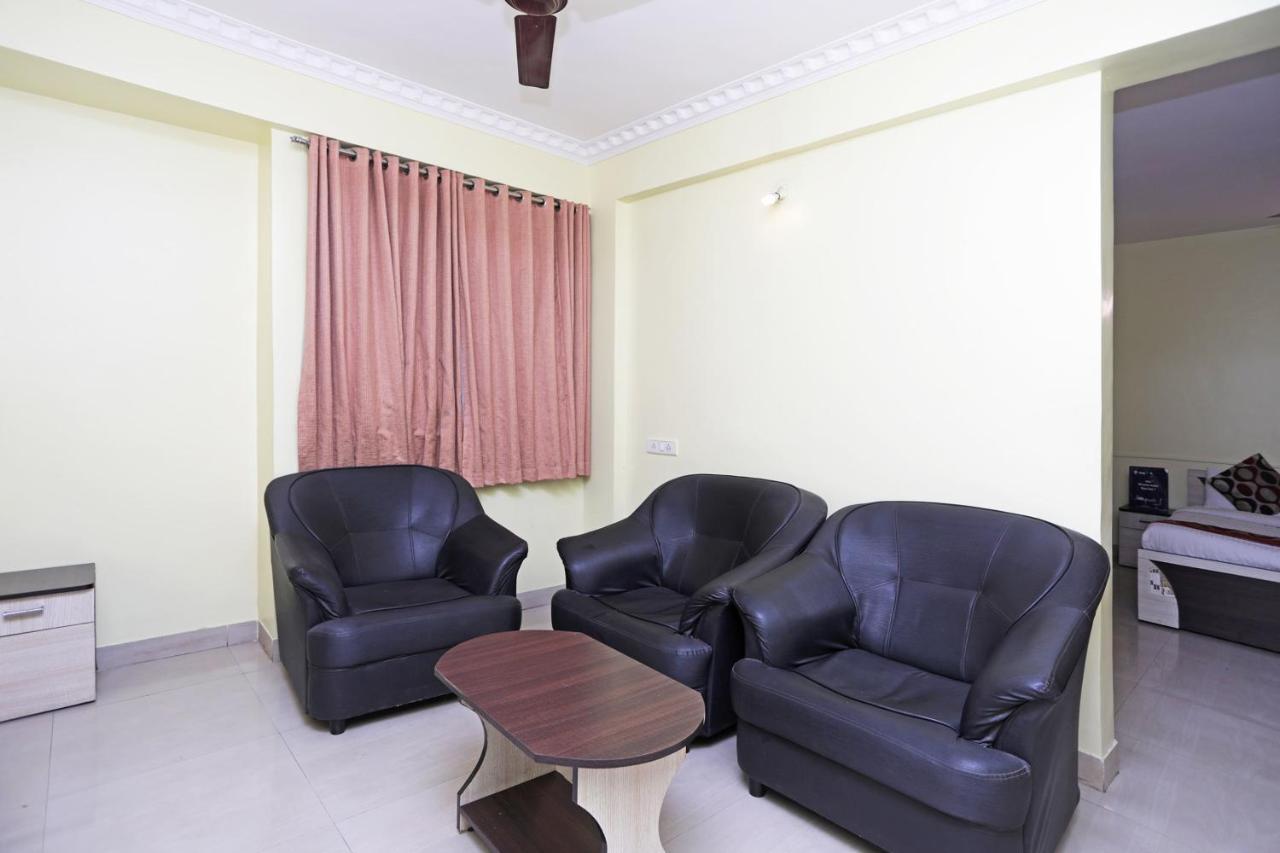 Apartment Oyo 704 Kharadi *