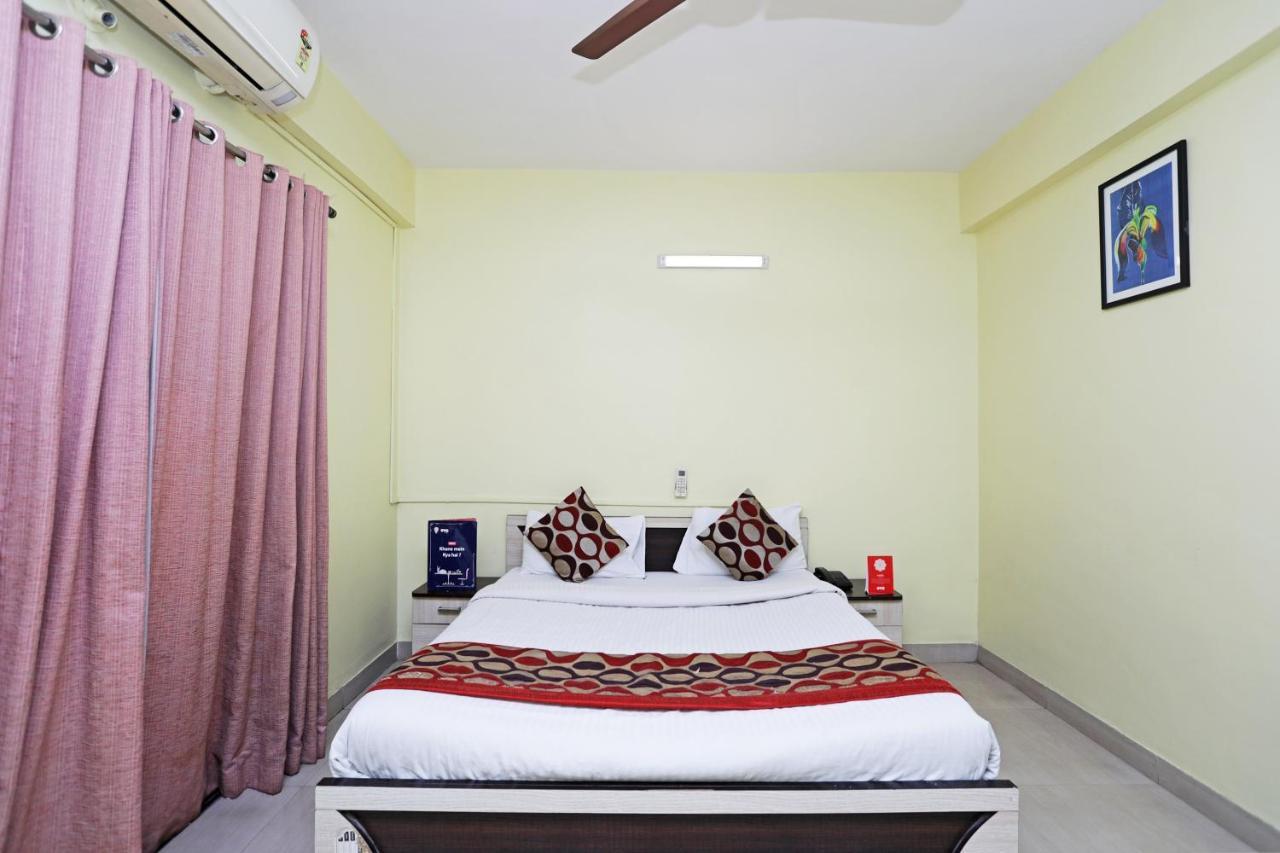 Oyo 704 Kharadi Apartment *