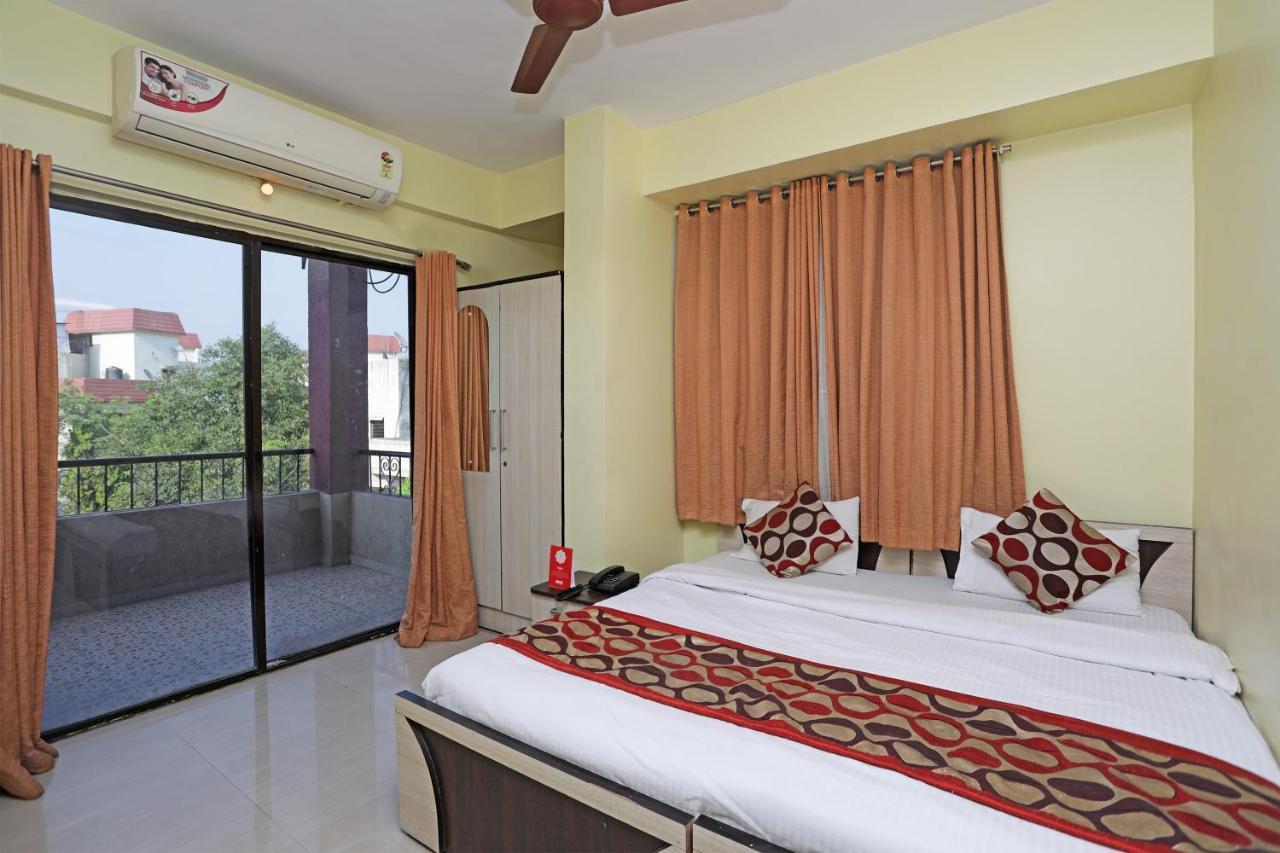 Apartment Oyo 704 Kharadi Pune